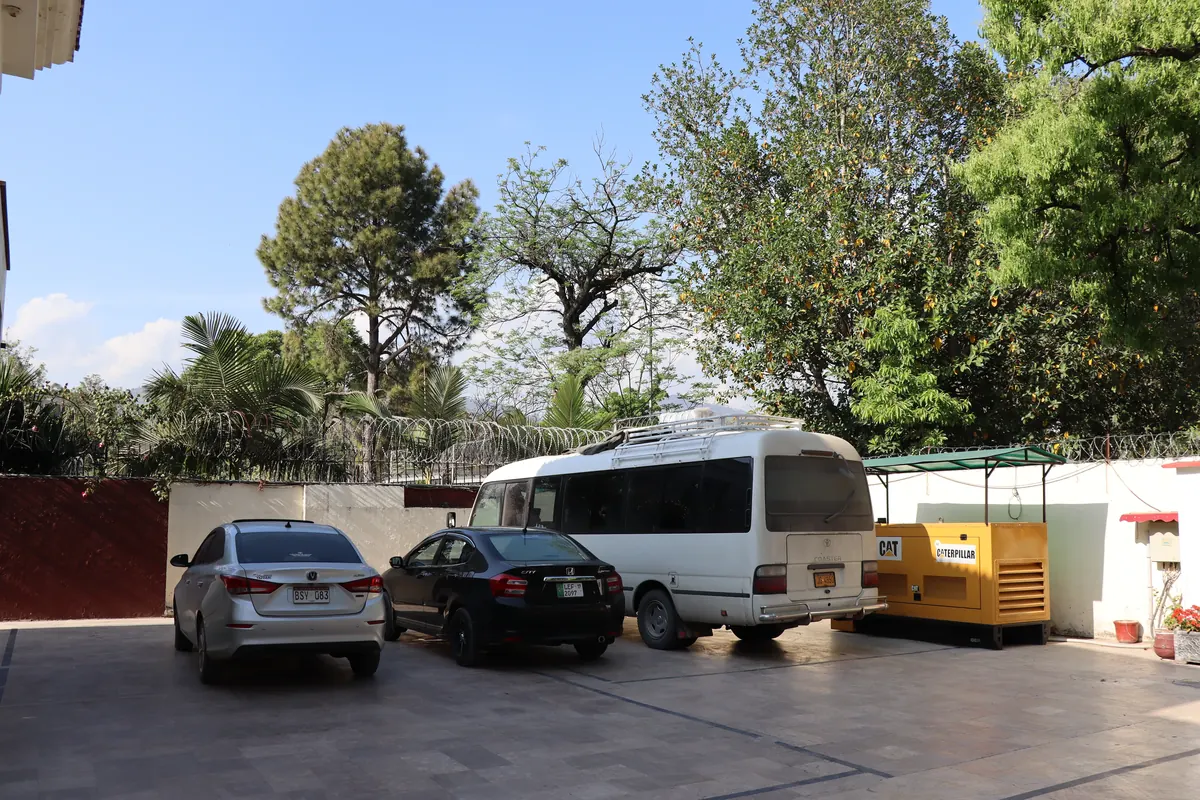 Secure parking at Nestrix G6 guest house G-6 Islamabad